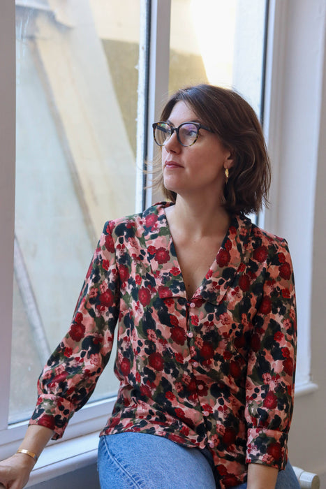 EcoVero™ Viscose Twill stoff in design Flower Drips Lise Tailor 