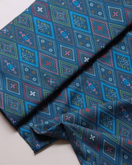 Ecovero viscose in design 'Cottage' van Lise Tailor