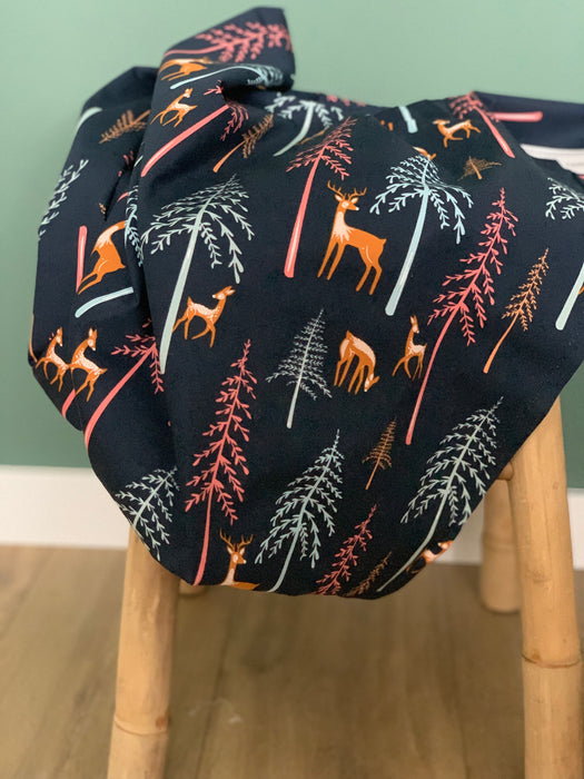 Katoen poplin stof in design fusion little forester van Art Gallery Fabrics