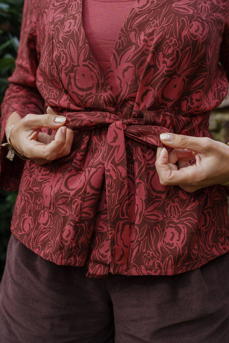 Naaipatroon Liv blouse van Lise Tailor ceintuur