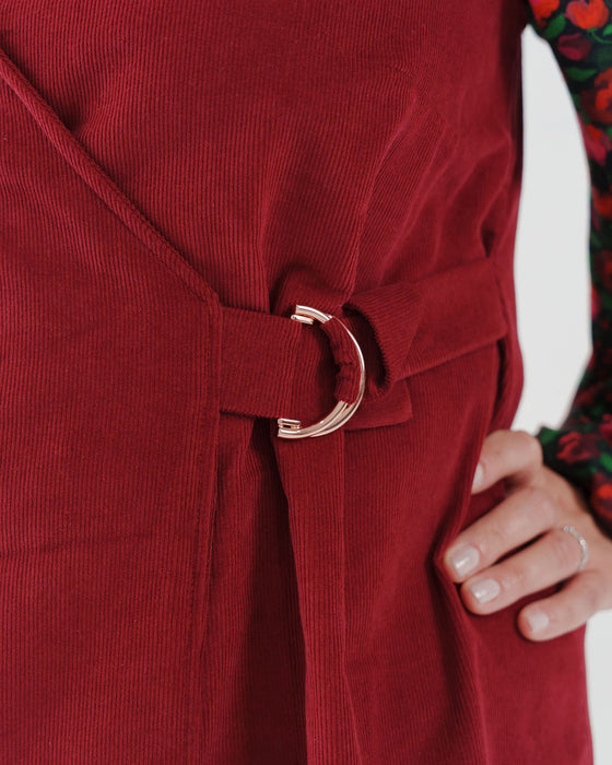 Naaipatroon Dorothea overslagjurk Lise Tailor ring detail