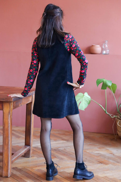 Naaipatroon Dorothea overslagjurk Lise Tailor rug