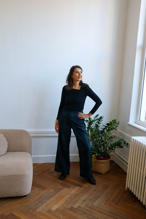 Naaipatroon Henri Lise Tailor uitgevoerd in wollen stof