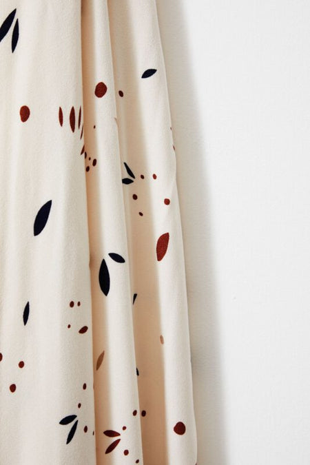 Vera Crepe Fabric Petals White Mind the Maker