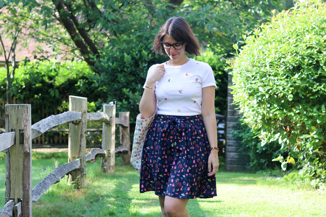 Viscose One Apple a Day - Lise Tailor