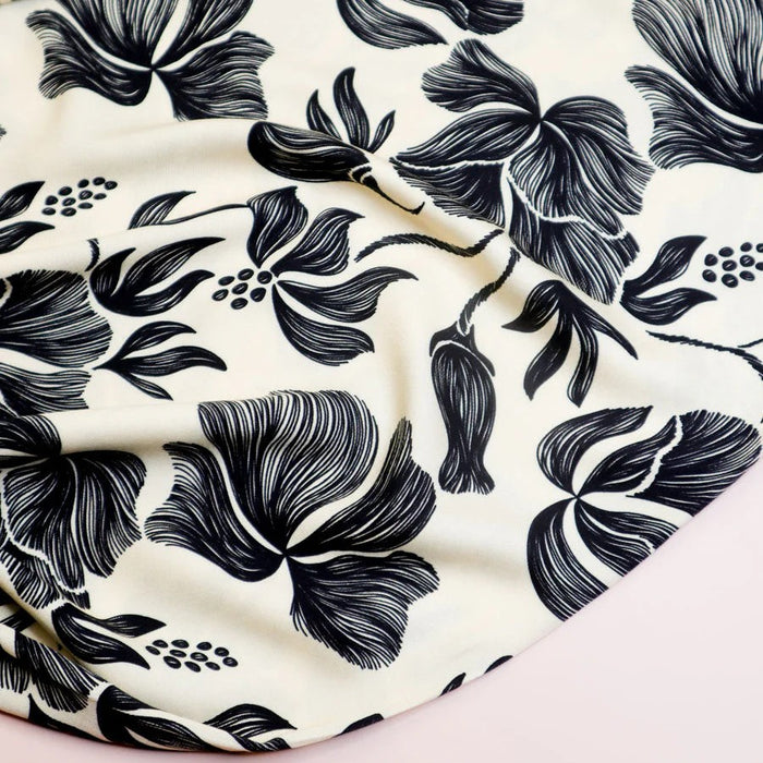 Ecovero™ Viscose Twill Loa Black - Mind the Maker